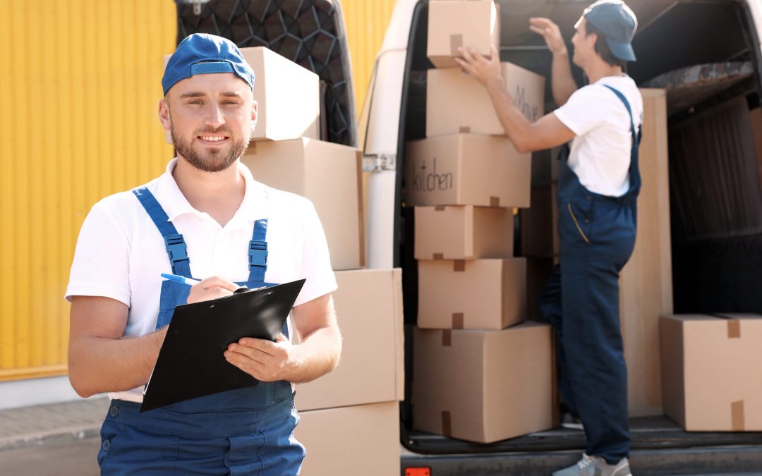 Pros and Cons of Hiring a Moving Company