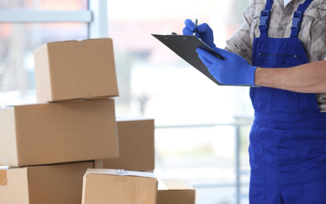 Common Mistakes to Avoid While Hiring a Moving Company